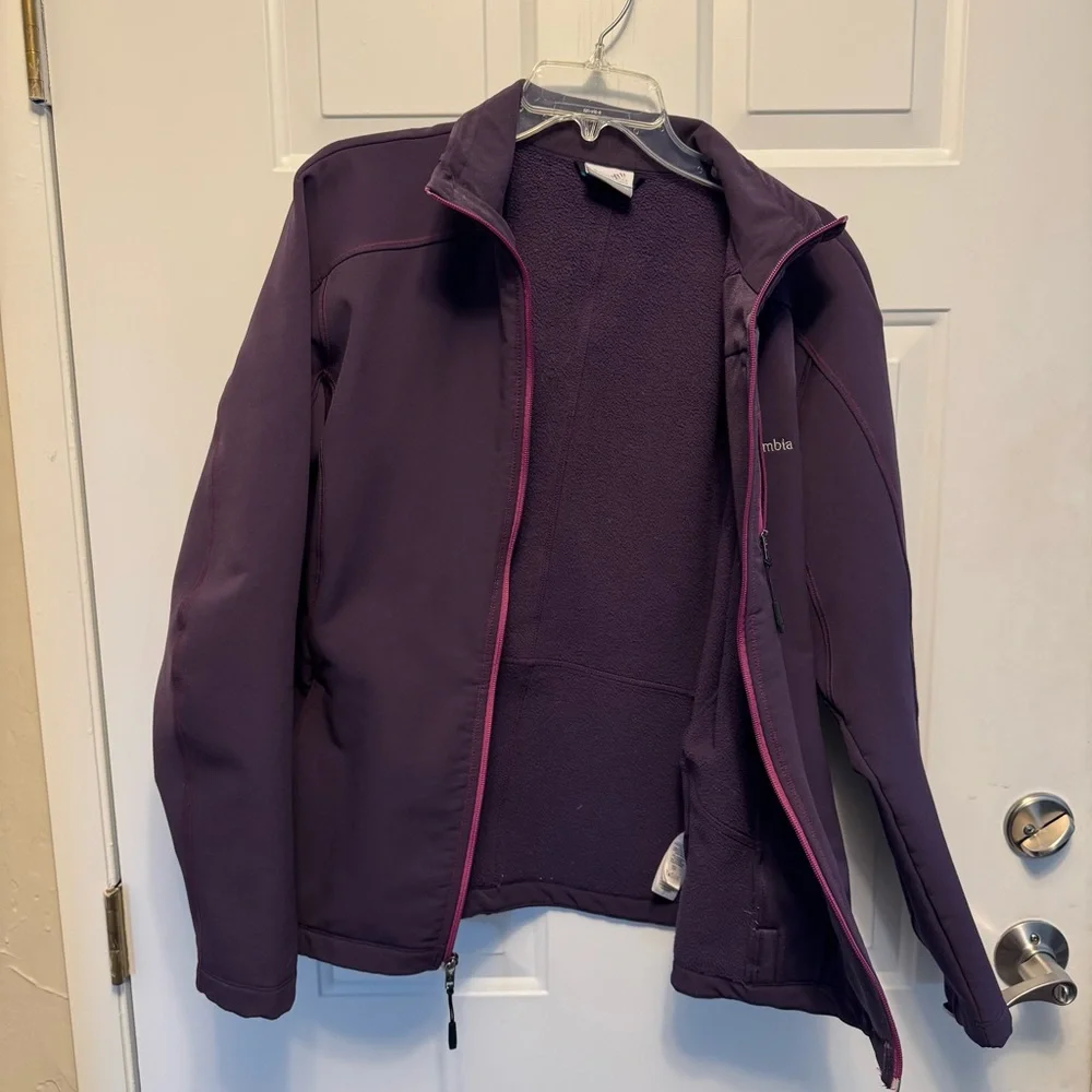 Columbia Women's Deep Purple Ski Jacket - Picture 3 of 6